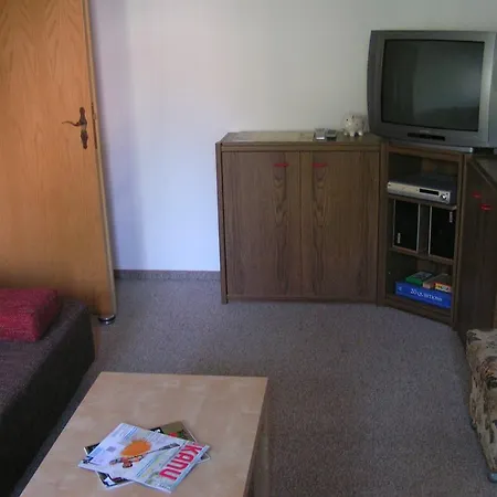 Hausamsolschacht Lägenhet Bad Kosen