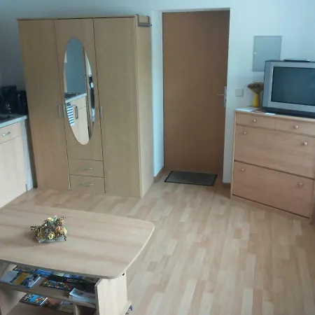 Hausamsolschacht Apartment Bad Kosen